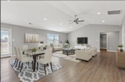 Photo - 348 Pageant Dr