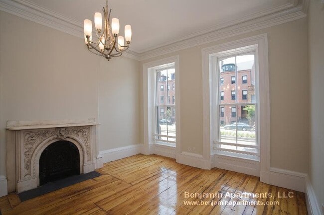 Photo - 658 Massachusetts Ave Unit 2