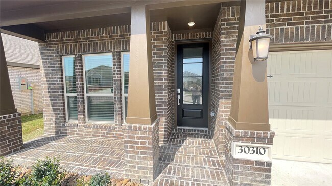 Photo - 30310 Tall Fescue Dr