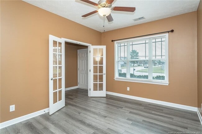 Photo - 4032 Newgate Street