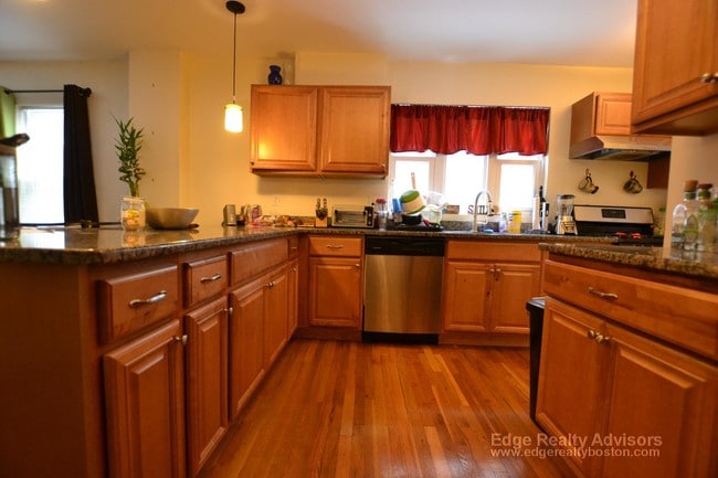 Photo - 214 Arlington St