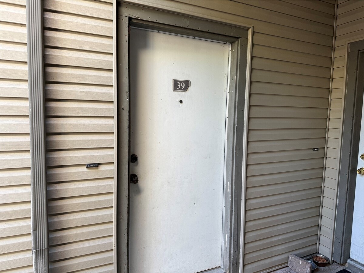 Photo - 9707 Richmond Ave. Unit 39