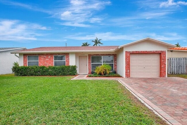 Building Photo - 11431 NW 37th St Rental