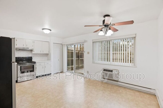 Photo - 7409 Hazelcrest Dr