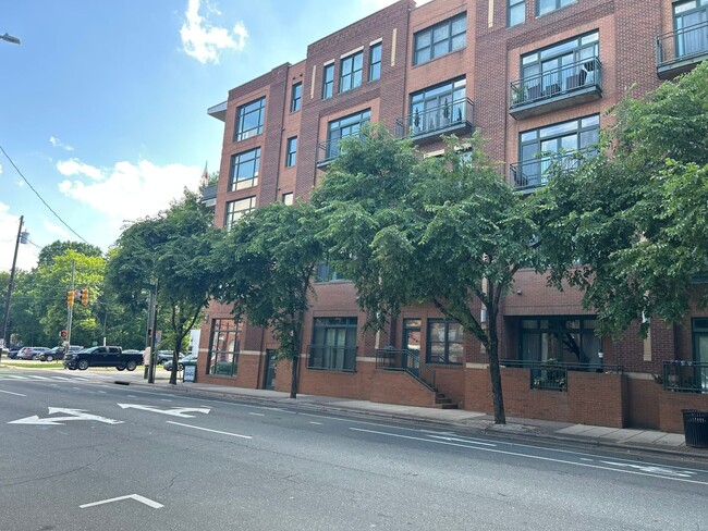 1 Bed | 1.5 Bath Downtown Raleigh Condo - ... - 1 Bed | 1.5 Bath Downtown Raleigh Condo - ... Unit 114
