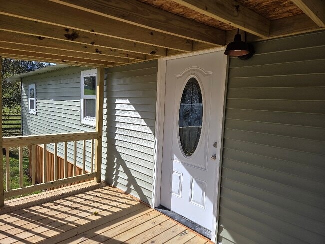 Photo - 304 Townsend Dr