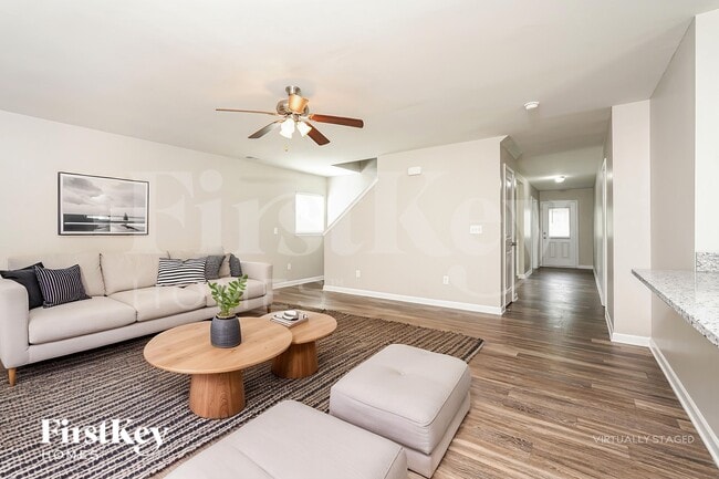 Photo - 310 Sawyer Ln