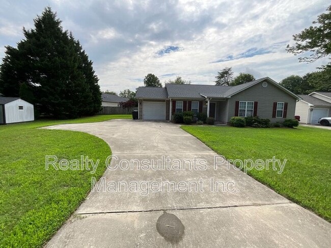 Photo - 3901 Johnson St