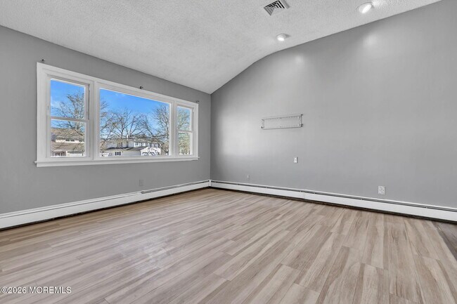 Photo - 1094 June Ct