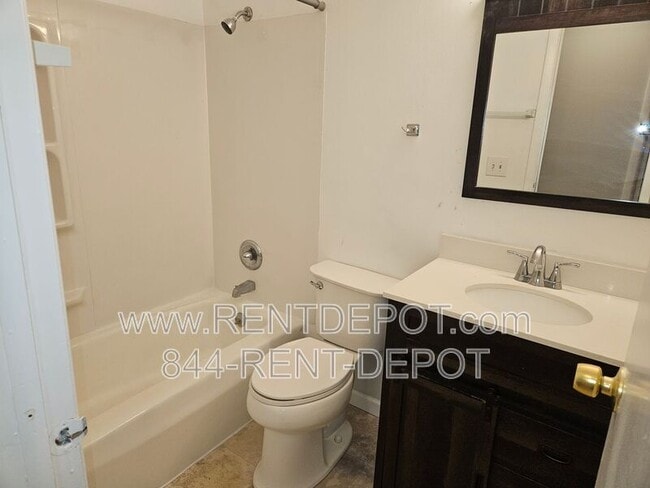 Photo - 2207 S Ruston Ave