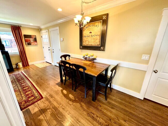 Photo - Available NOW! Single Family Unit in Pacif...