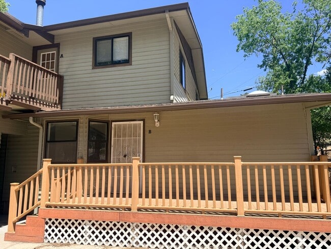 Building Photo - 812 Coronado Ave Unit B