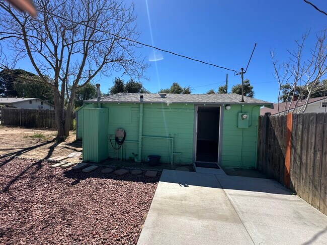 Photo - 814 Edgar Ave Unidad 814.5