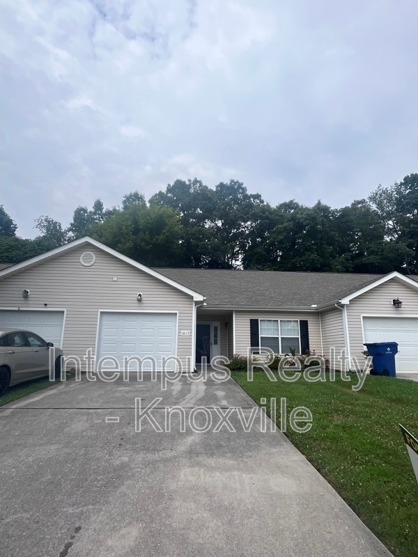 Building Photo - 1013 Ashley Michelle Ct