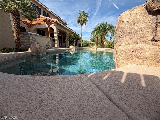Photo - 6564 Fieldmouse Ave