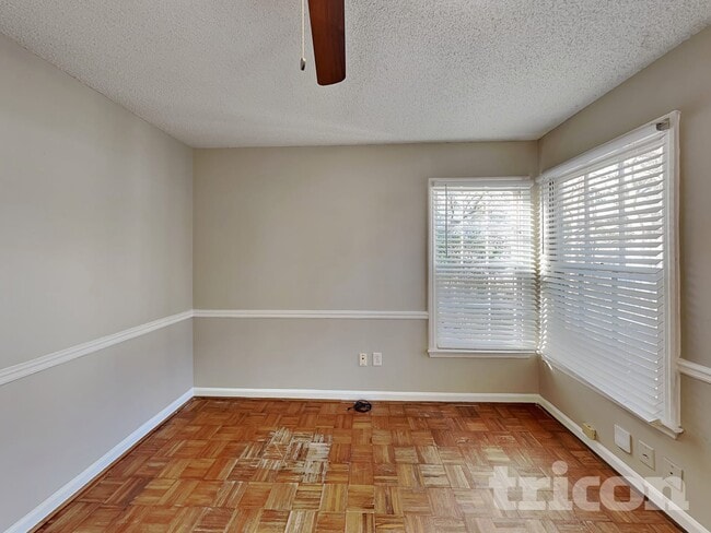 Photo - 4994 Sandyhook Ct NW