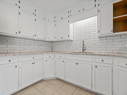 Photo - 731 Coventry Ln