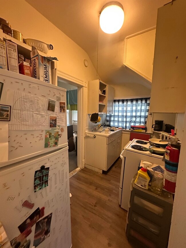 Photo - 43 Clarke St Unit 1