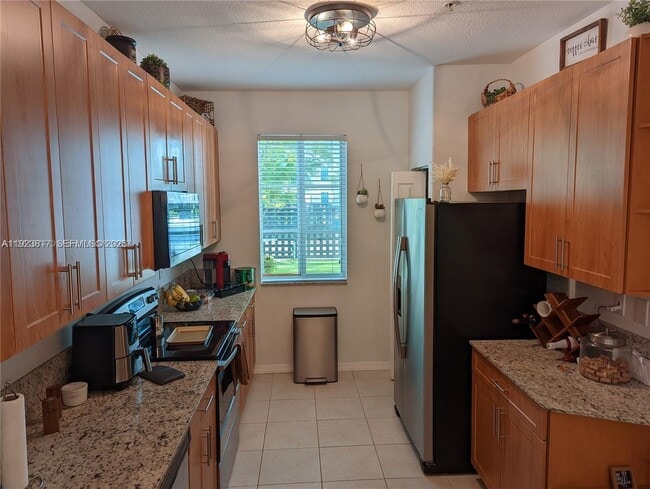 Photo - 12430 SW 50th St Unit 107