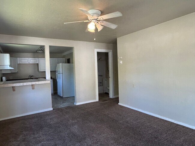Photo - *683-685 High St Unit *685 High St