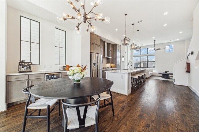 Photo - 1117 Paige St