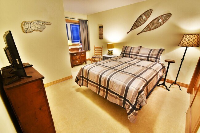 Photo - Monthly Rental - 724B Anemone