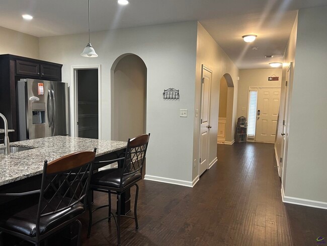 Photo - 204 Dog Fennel Ln