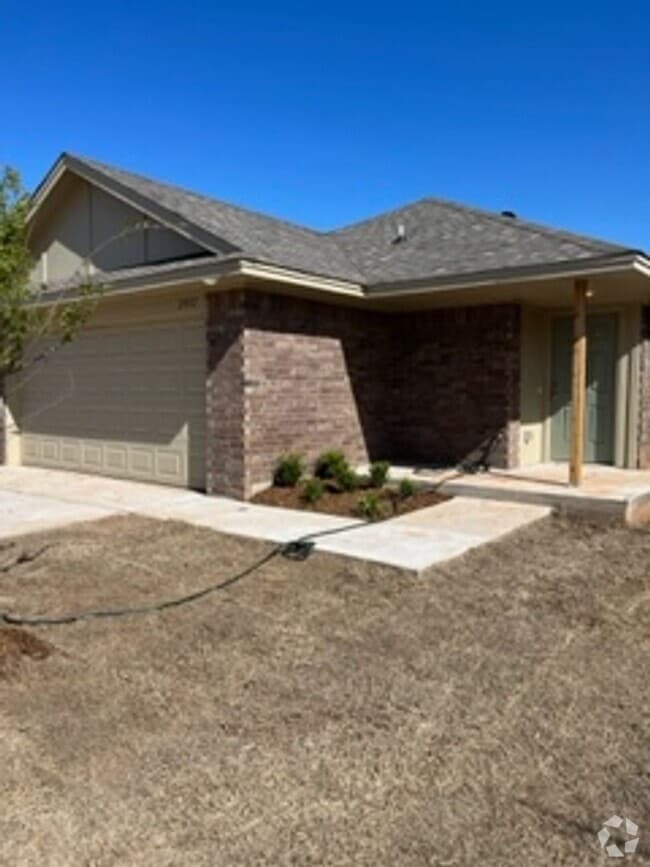 Building Photo - First Month Free! Brand New Home!