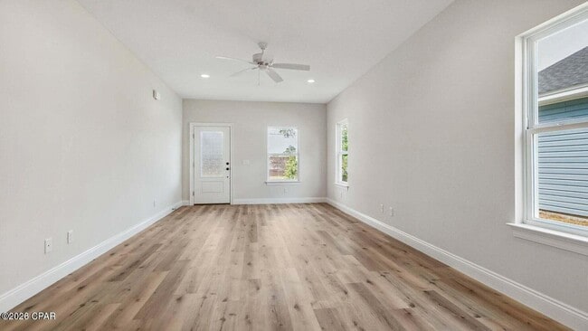 Photo - 906 Mulberry Ave