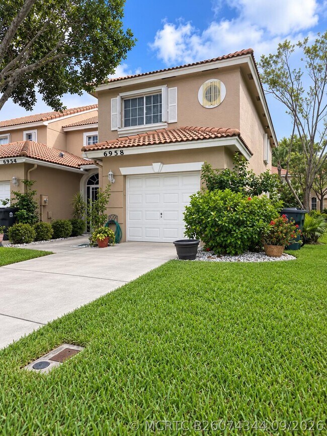 Photo - 6958 Oak Bridge Ln