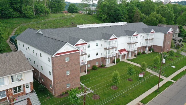 Photo - 234 Washington Ave Unit Cardinal Apartments #210