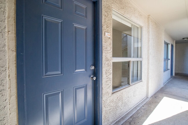 Front Door - Lateral 14 Apartments