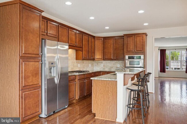 Photo - 41685 St Albans Terrace