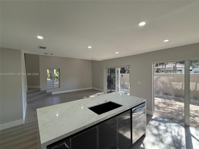 Photo - 7502 SW 109th Pl