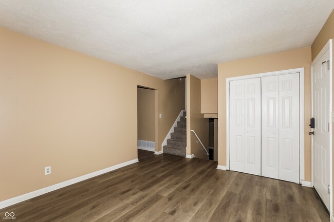 Photo - 5804 Coppock Ln