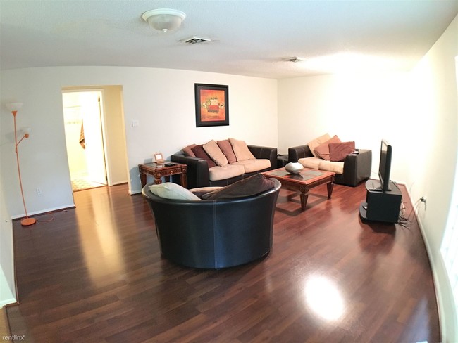 2 br, 2 bath Condo - 600 W Fern Ave Apt 19 - 2 br, 2 bath Condo - 600 W Fern Ave Apt 19 Unidad Apt 19