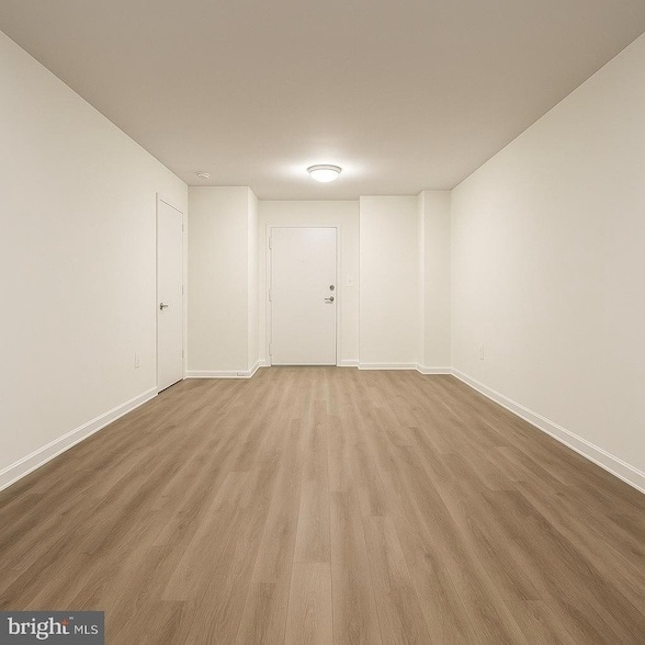 Building Photo - 1121 Arlington Blvd Unit 703