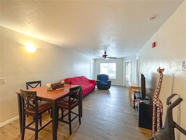 Photo - 4000 SW 23rd St Unit 3-107