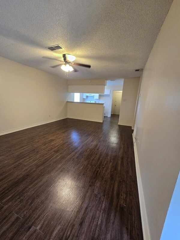 Photo - 6898 County Rd 381 Unidad 3A