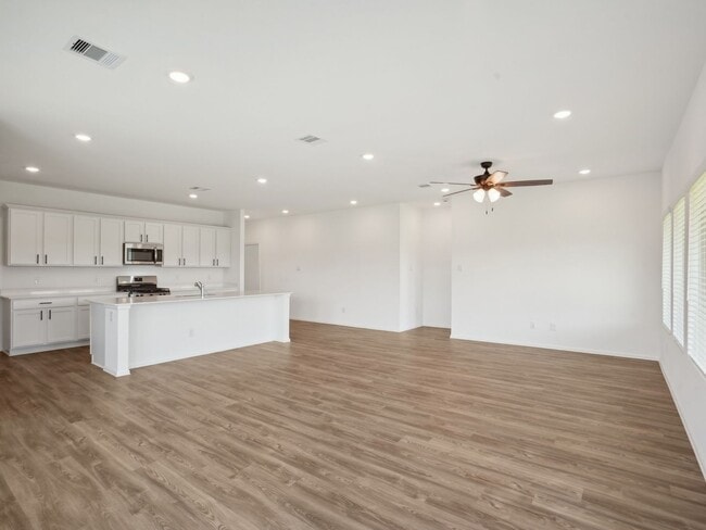 7807 Eagle Crk Ln