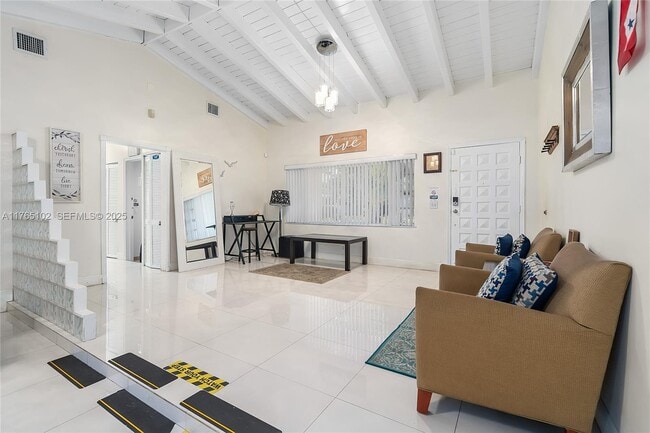 Photo - 13521 NE 1st Ave