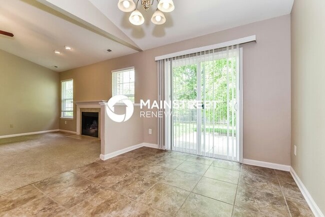 Photo - 3 Bedroom Pet-Friendly Home in Indianapolis, IN with Main Street Renewal