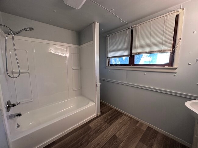 Photo - 1205 Marion-