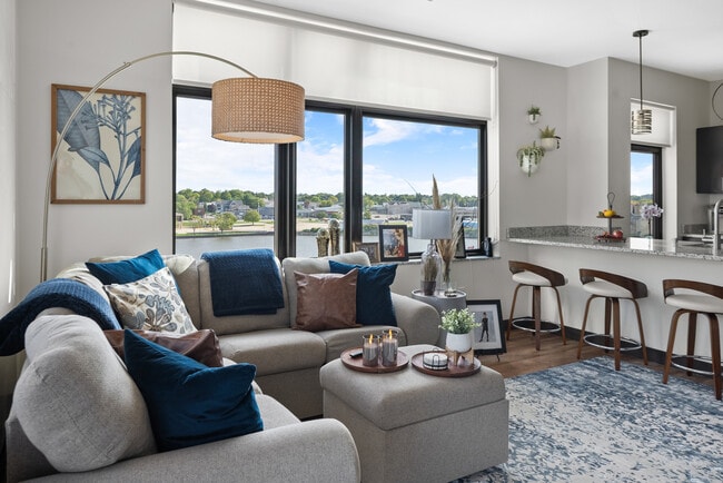 2BR/2BA