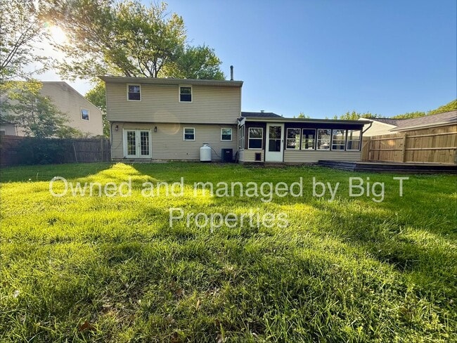 Photo - Beautiful 4 bedroom 2 bathroom home