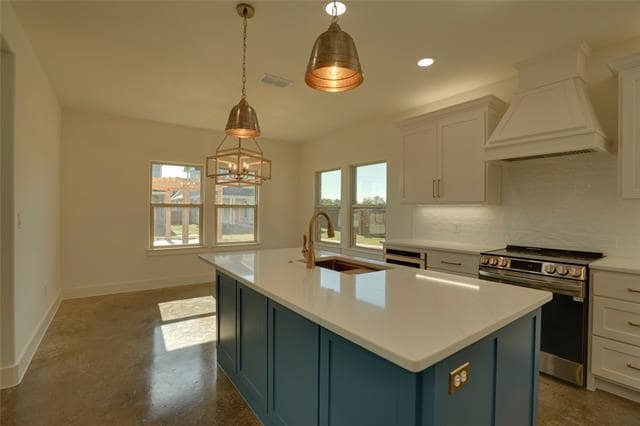 Photo - 110 Cardinal Wds