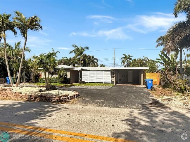 Building Photo - 3627 NE 20th Ave Unit A-B Rental