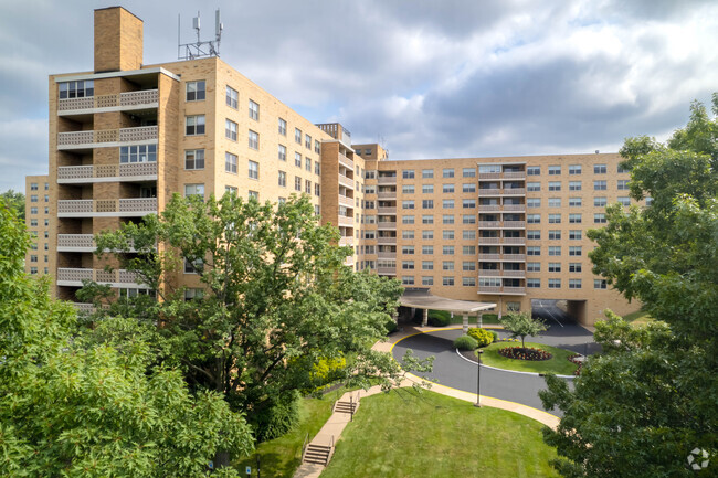 Building Photo - Wyncote House