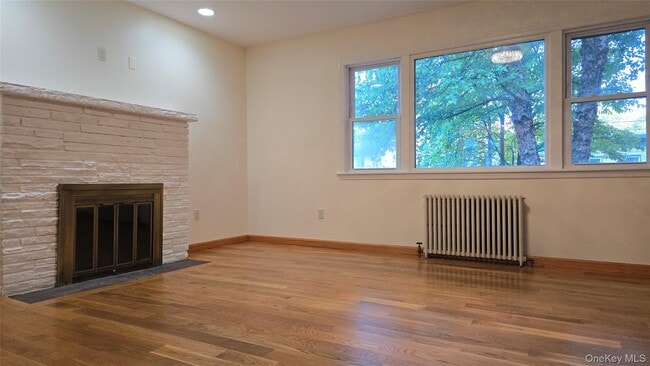 Building Photo - 430 Piermont Ave Unit #1