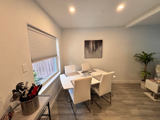 Photo - 1345 NE 15th Ave